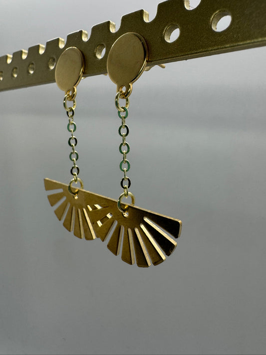 Gold chain drop earrings