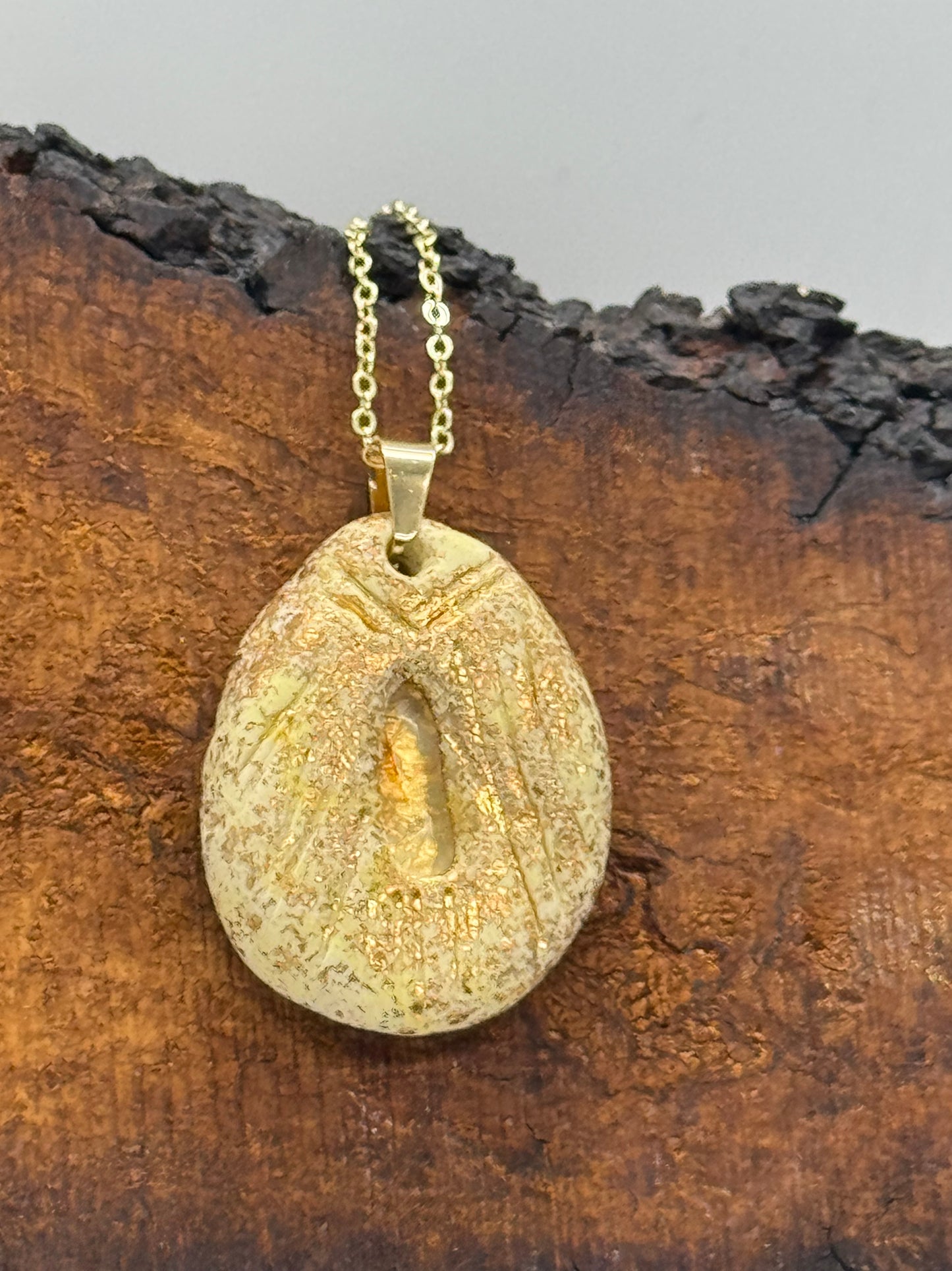 Yellow sunstone necklace