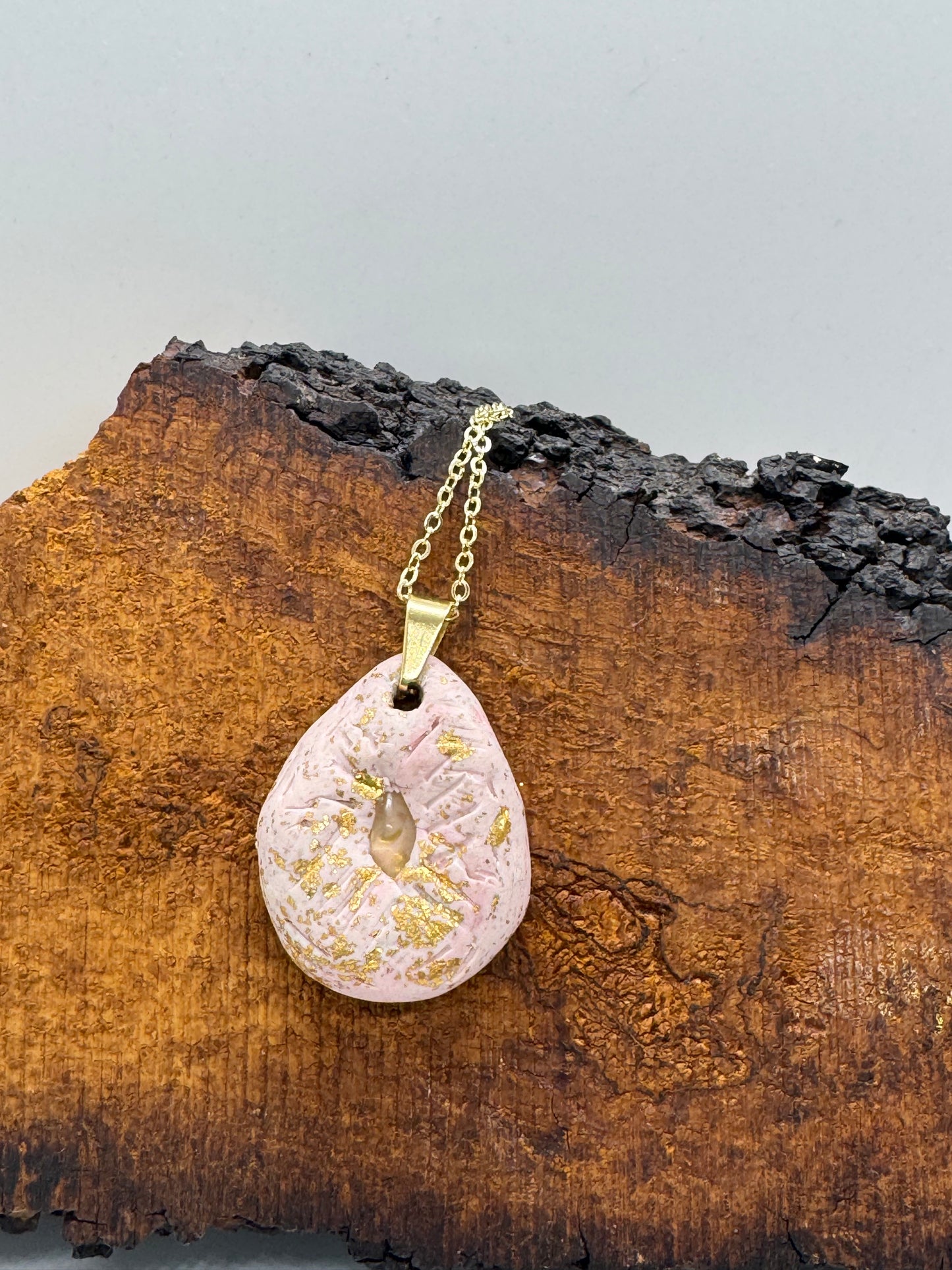 Pink and gold sunstone necklace