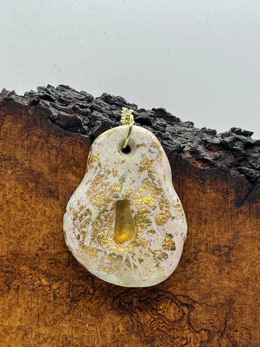 Oregon sunstone gold and beige clay necklace