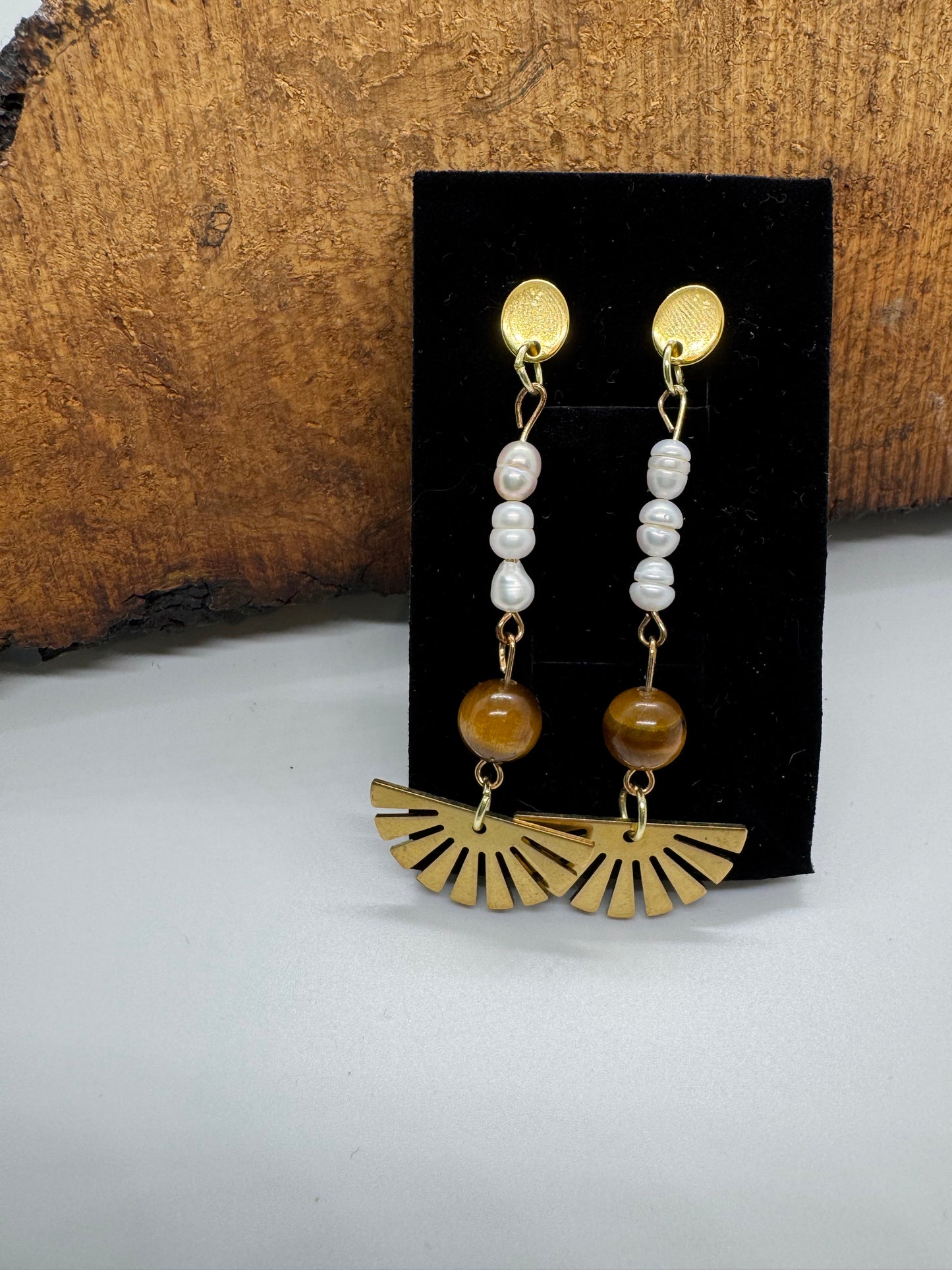 Pearl and tiger's eye earrings