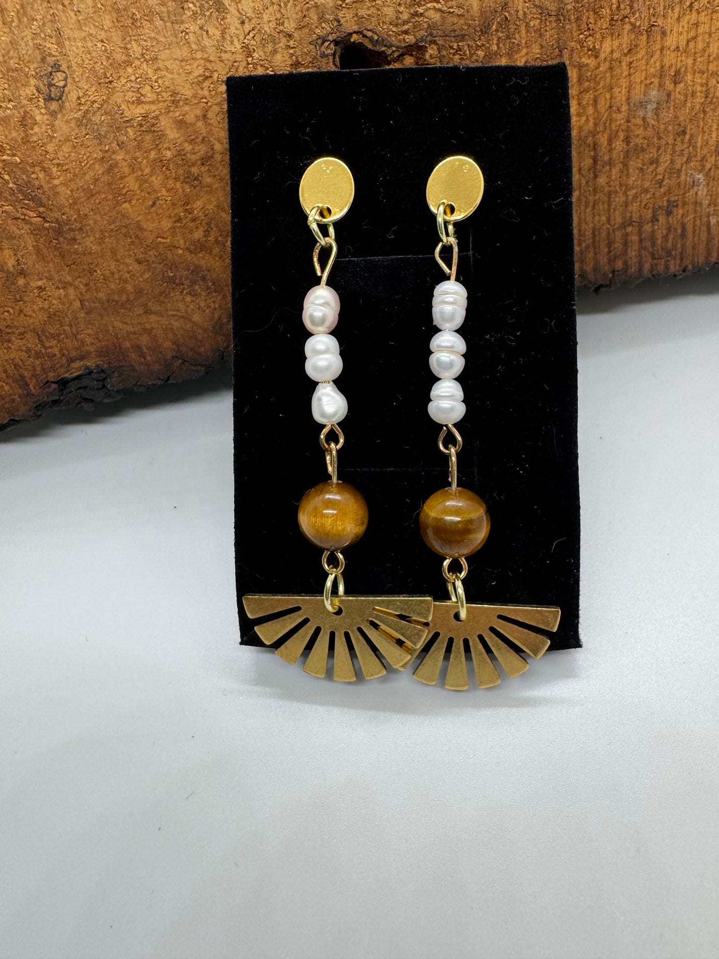 Pearl and tiger's eye earrings
