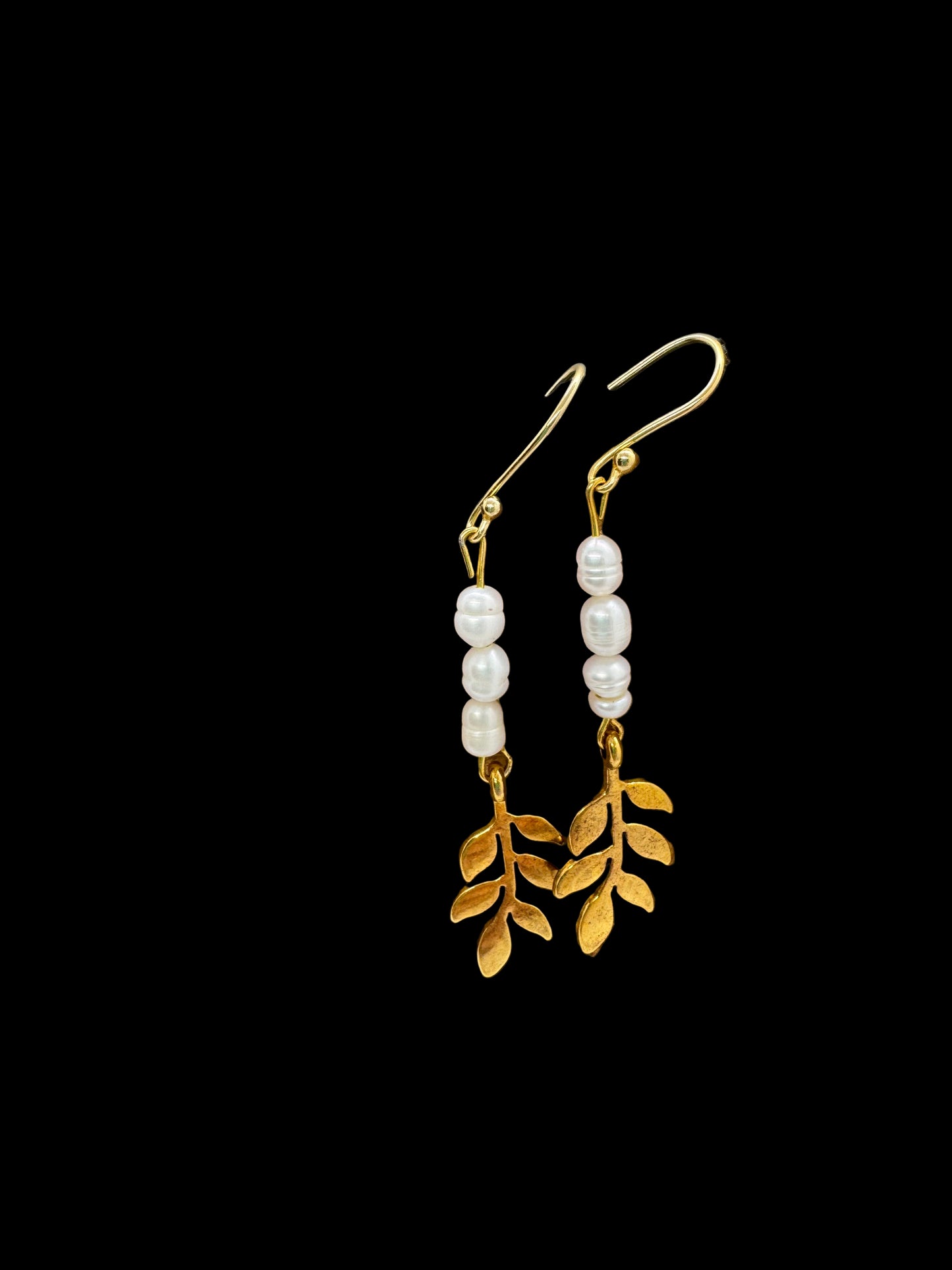 Pearl and gold leaf dangle earrings
