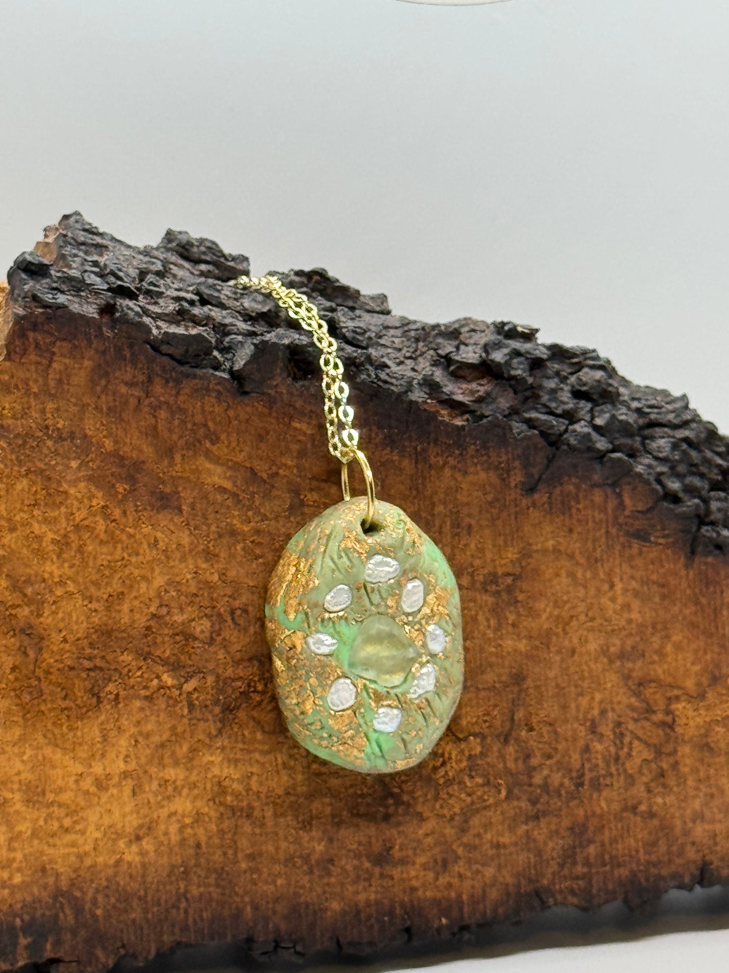 Pearl and fluorite mint green clay necklace, handmade, 14K gold plating