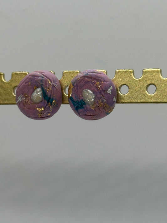Purple pearl clay stud earrings
