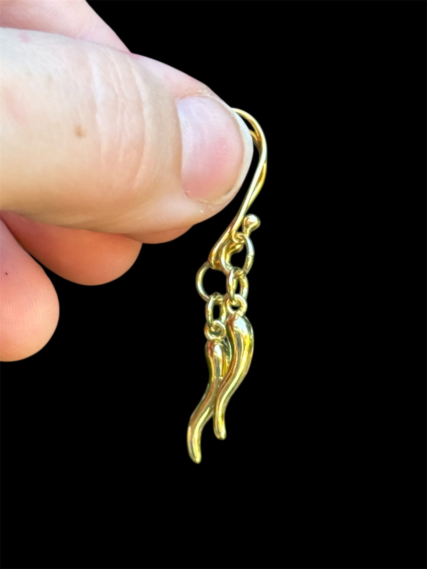 Gold pepper earrings